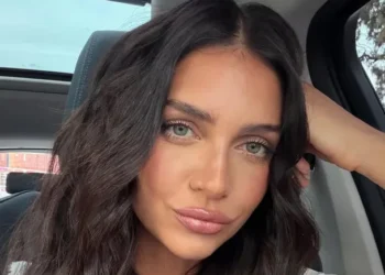 Zaira Nara fue internada por fuertes dolores tras regresar de Europa